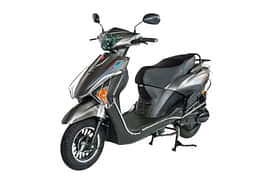 Avon E Scoot image