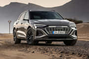 Audi Q8 e-tron Front Profile Audi Q8 e-tron Front Profile